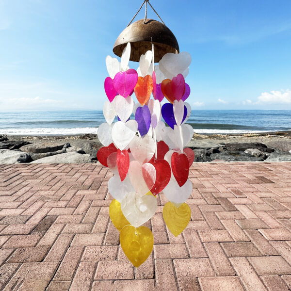Campanas de Viento de Coco y Capiz - Corazones Grandes - 40cm - Imagen 2